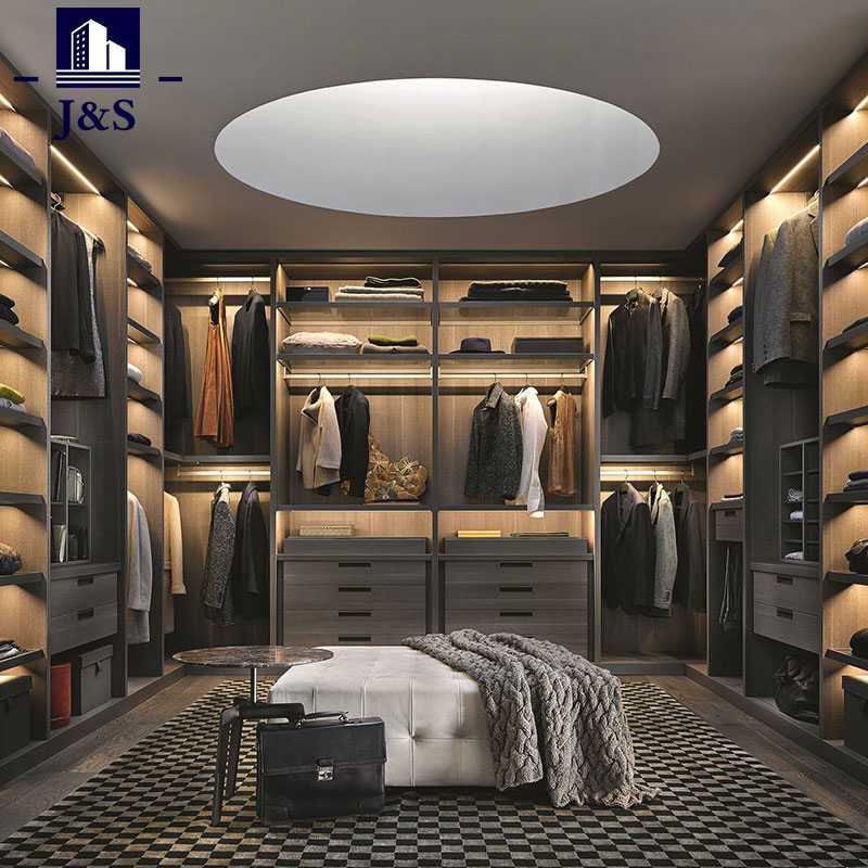 Органайзер за гардероб Walk in Closet Systems